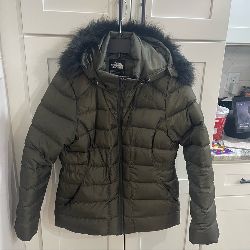 The North Face Women's Dark Green Puffer Coat